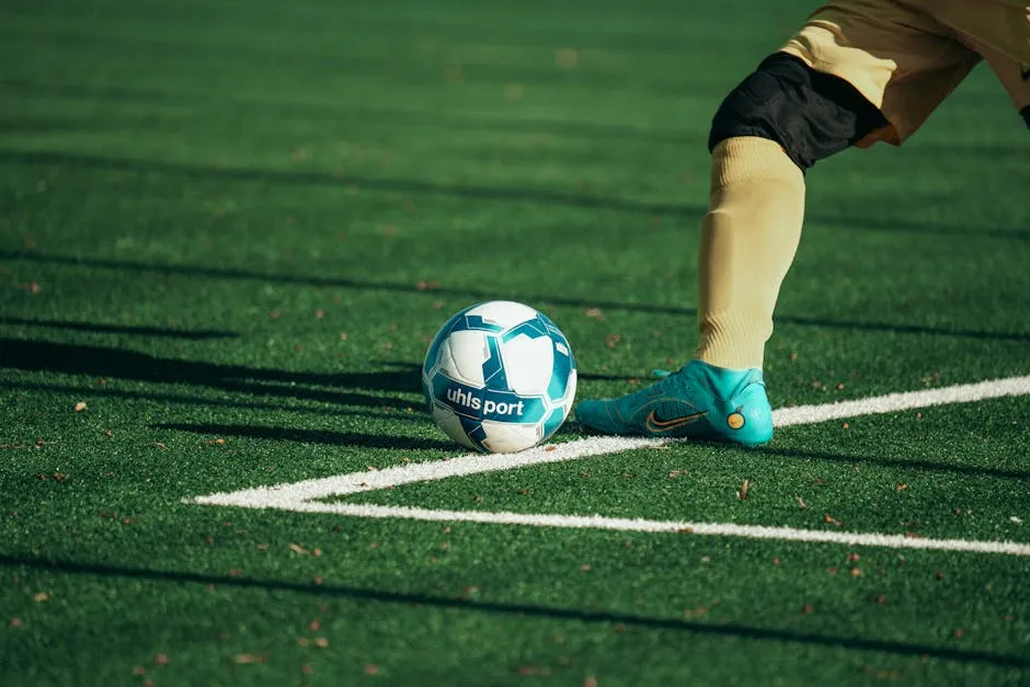 Närbild av en match med hörnflagga och hörnstatistik, visar hur hörnspel används för att satsa på total hörn i en match.